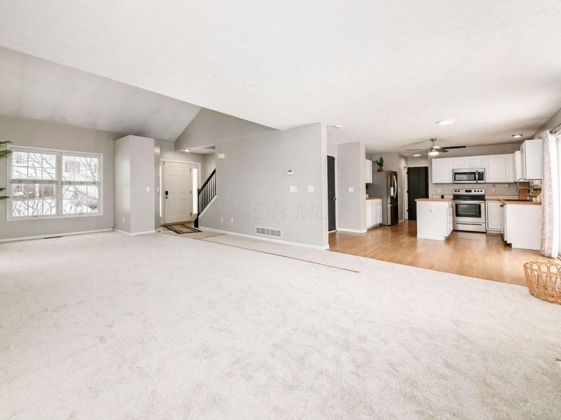 2120 Sunrush Court, Grove City, OH 43123 Photo 3