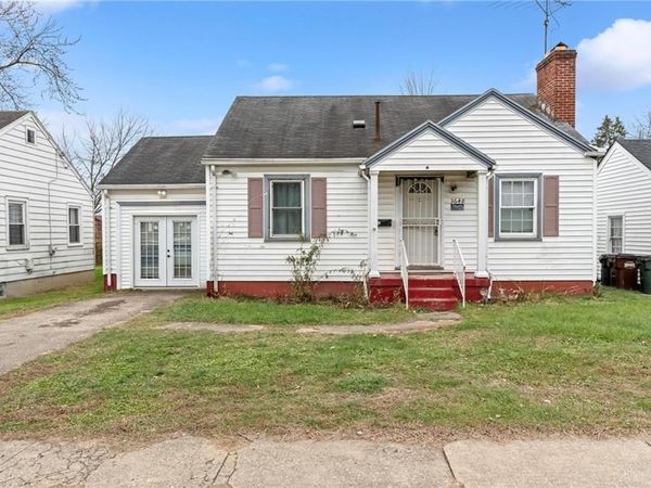 3648 W Siebenthaler Avenue, Dayton, OH 45406