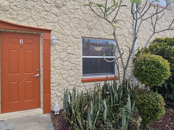 50 Needle Boulevard, Unit 6, Merritt Island, FL 32953