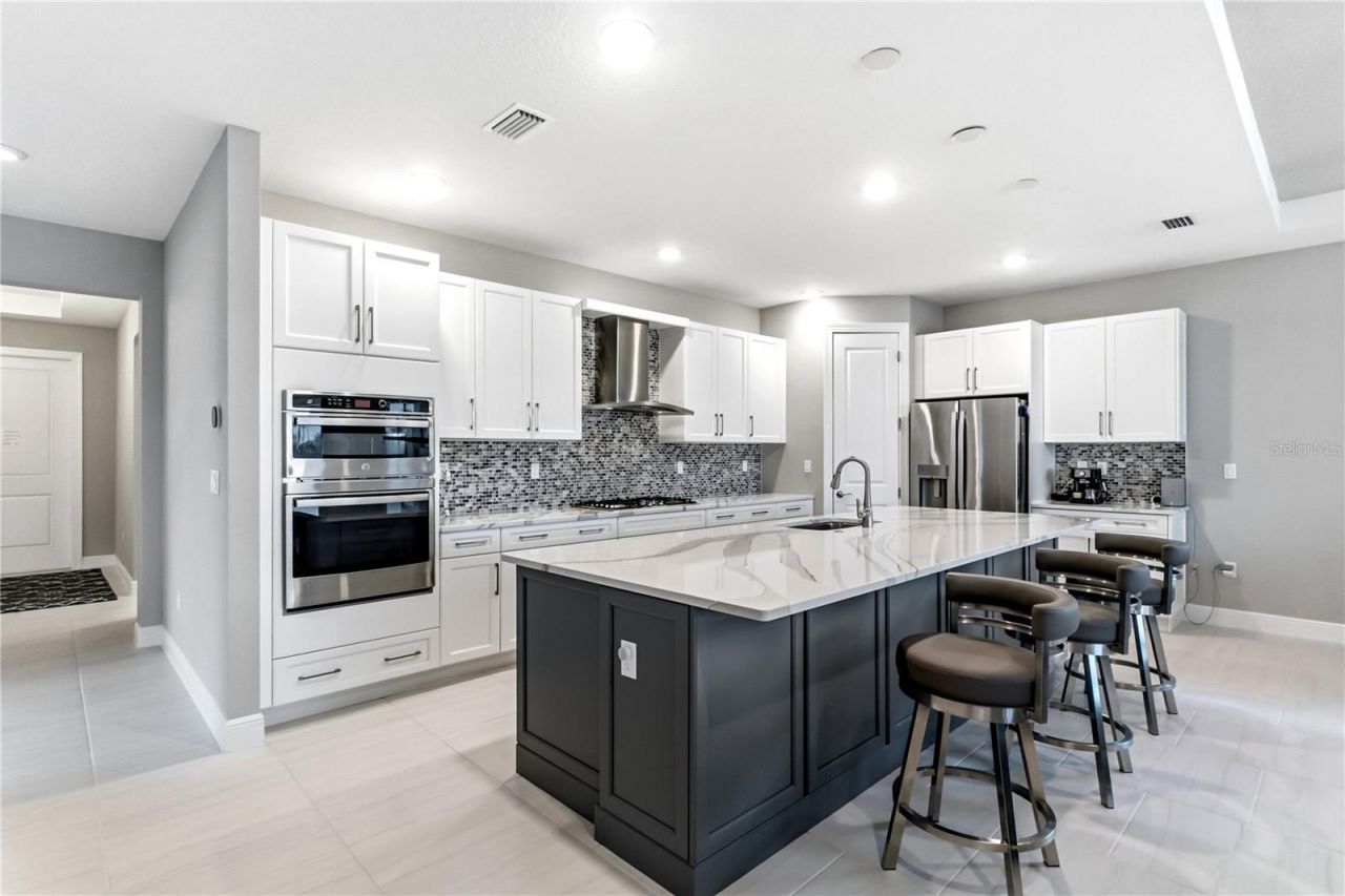 4939 Surfside Circle, Bradenton, FL 34211 Photo