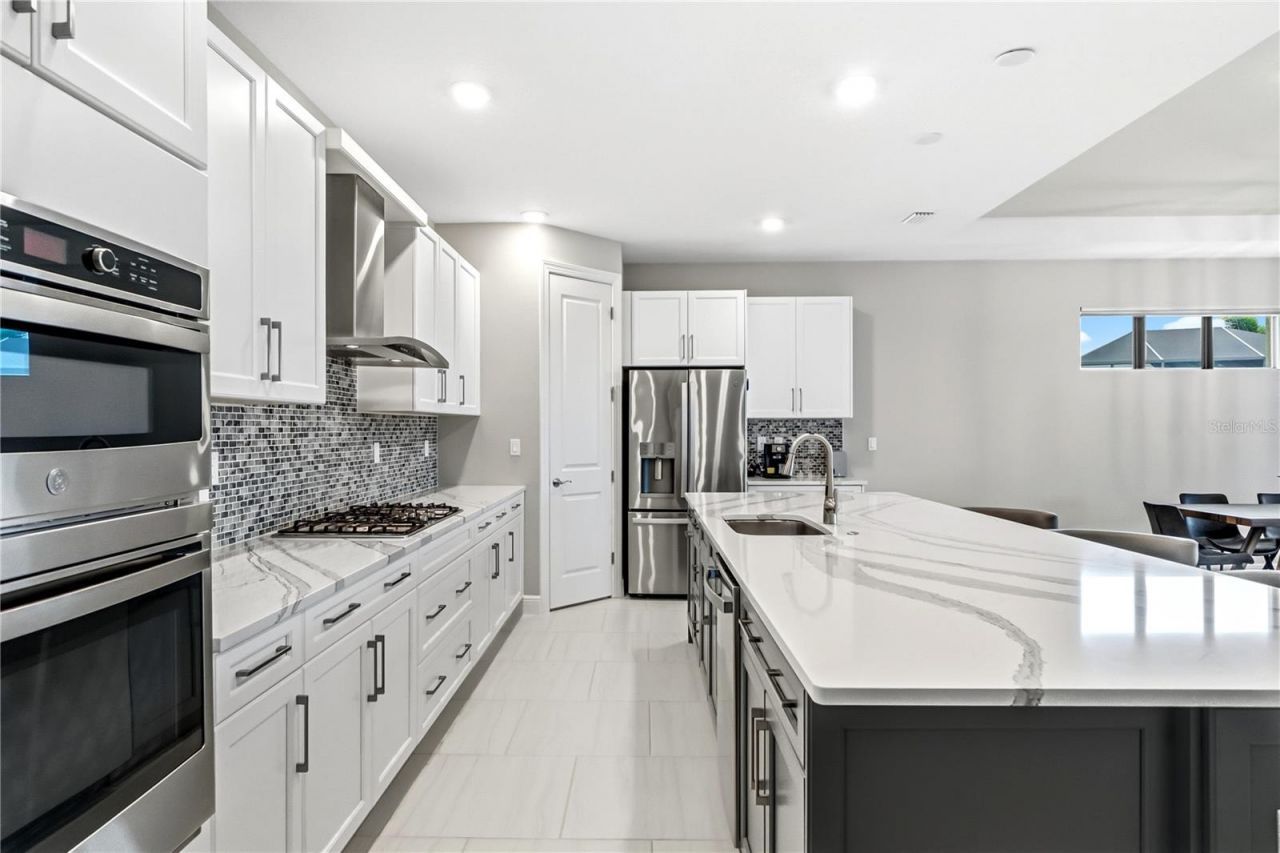 4939 Surfside Circle, Bradenton, FL 34211 Photo