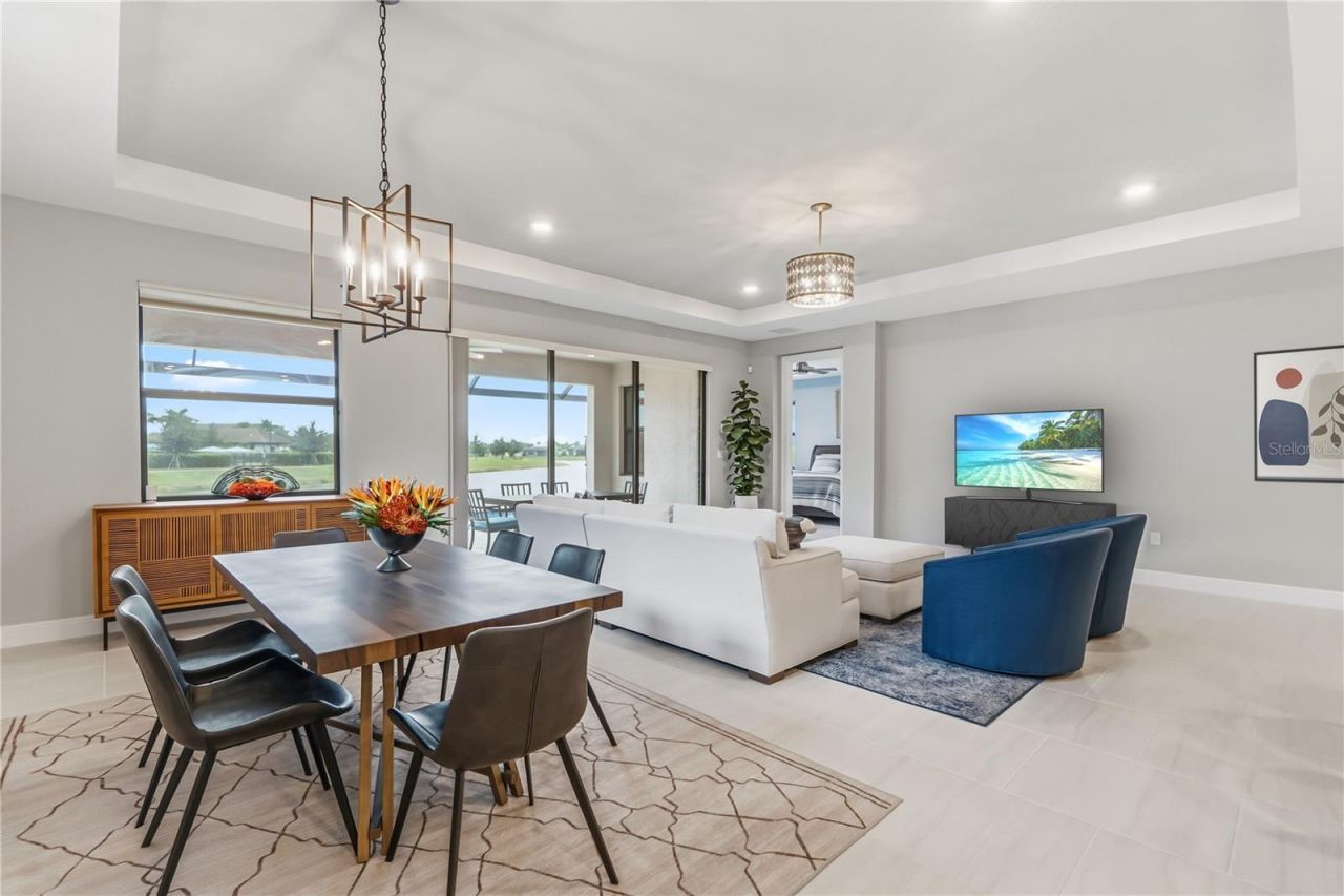 4939 Surfside Circle, Bradenton, FL 34211 Photo