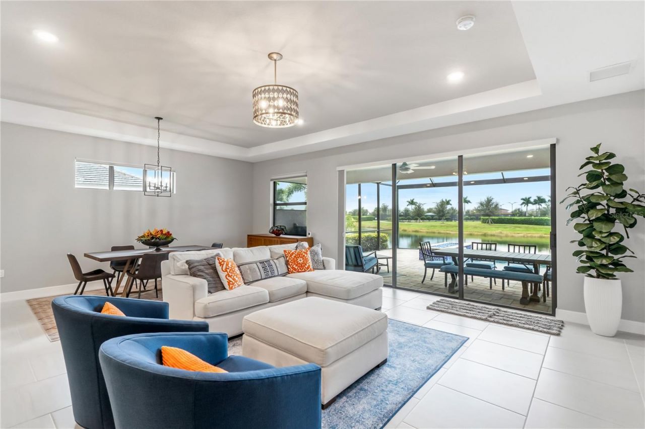 4939 Surfside Circle, Bradenton, FL 34211 Photo