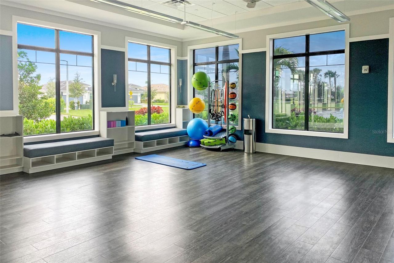 4939 Surfside Circle, Bradenton, FL 34211 Photo