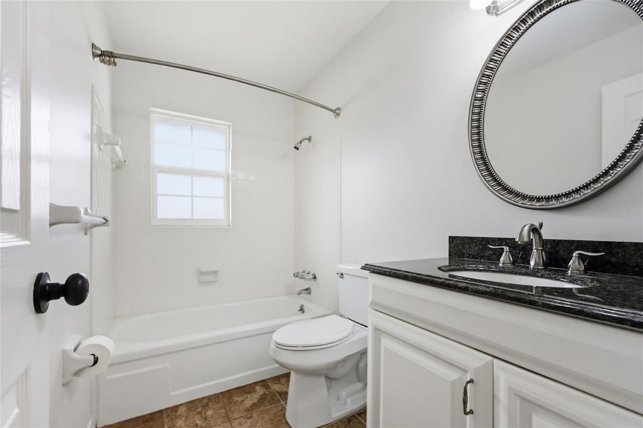 249 N Hill Avenue, Unit 30, Deland, FL 32724 Photo