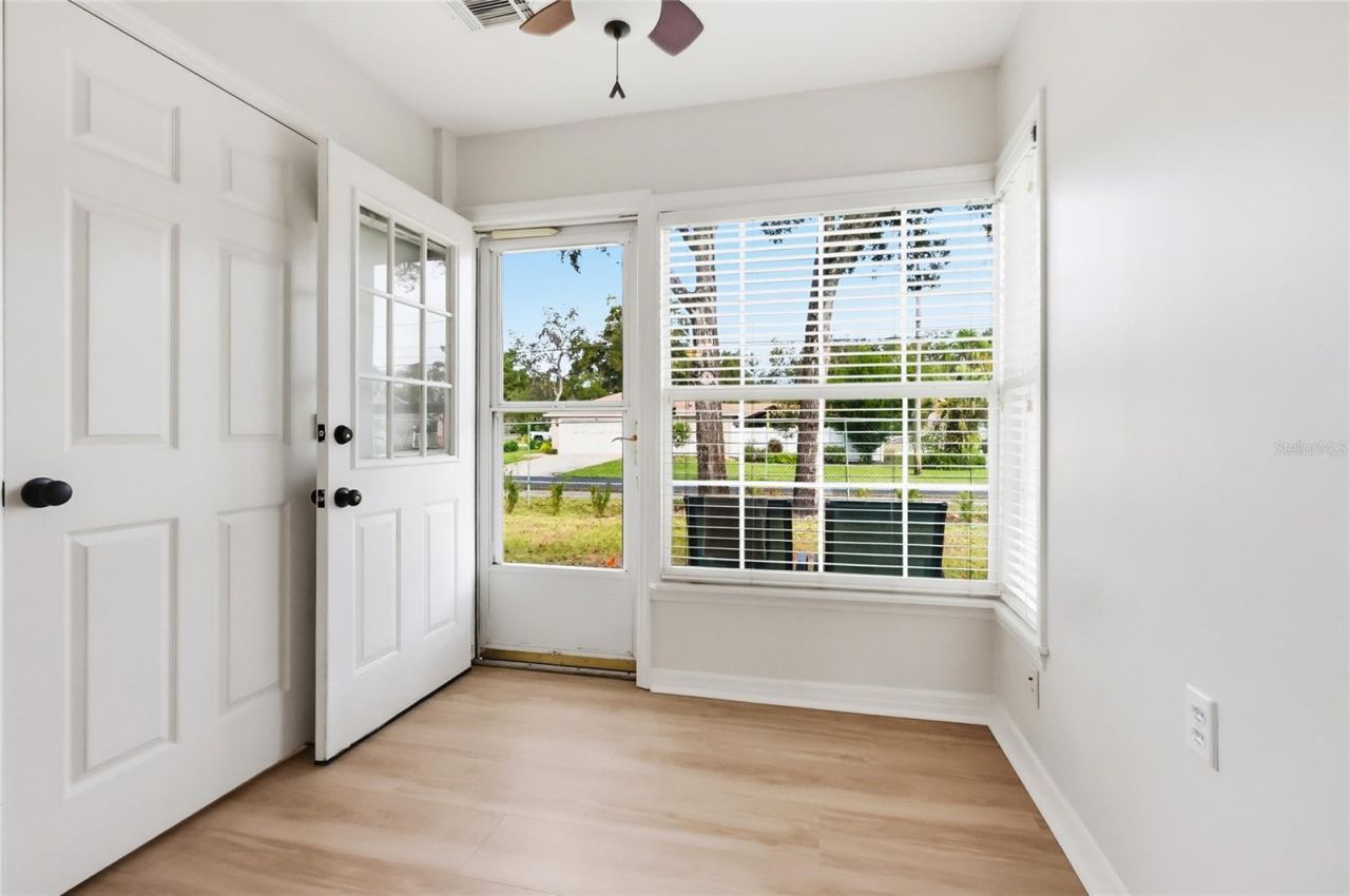 249 N Hill Avenue, Unit 30, Deland, FL 32724 Photo