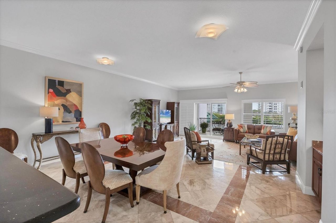 505 S Orange Avenue, Unit 301, Sarasota, FL 34236 Photo