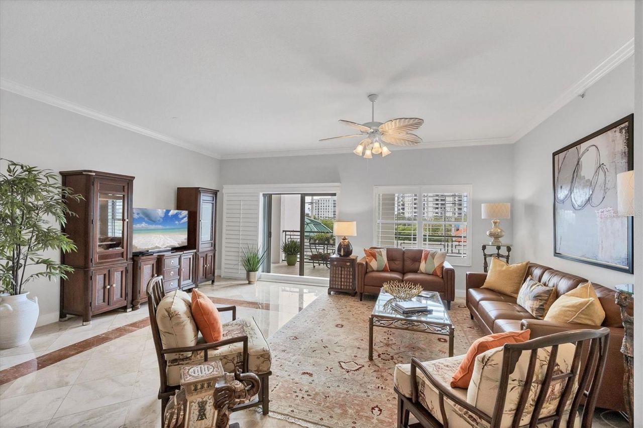 505 S Orange Avenue, Unit 301, Sarasota, FL 34236 Photo