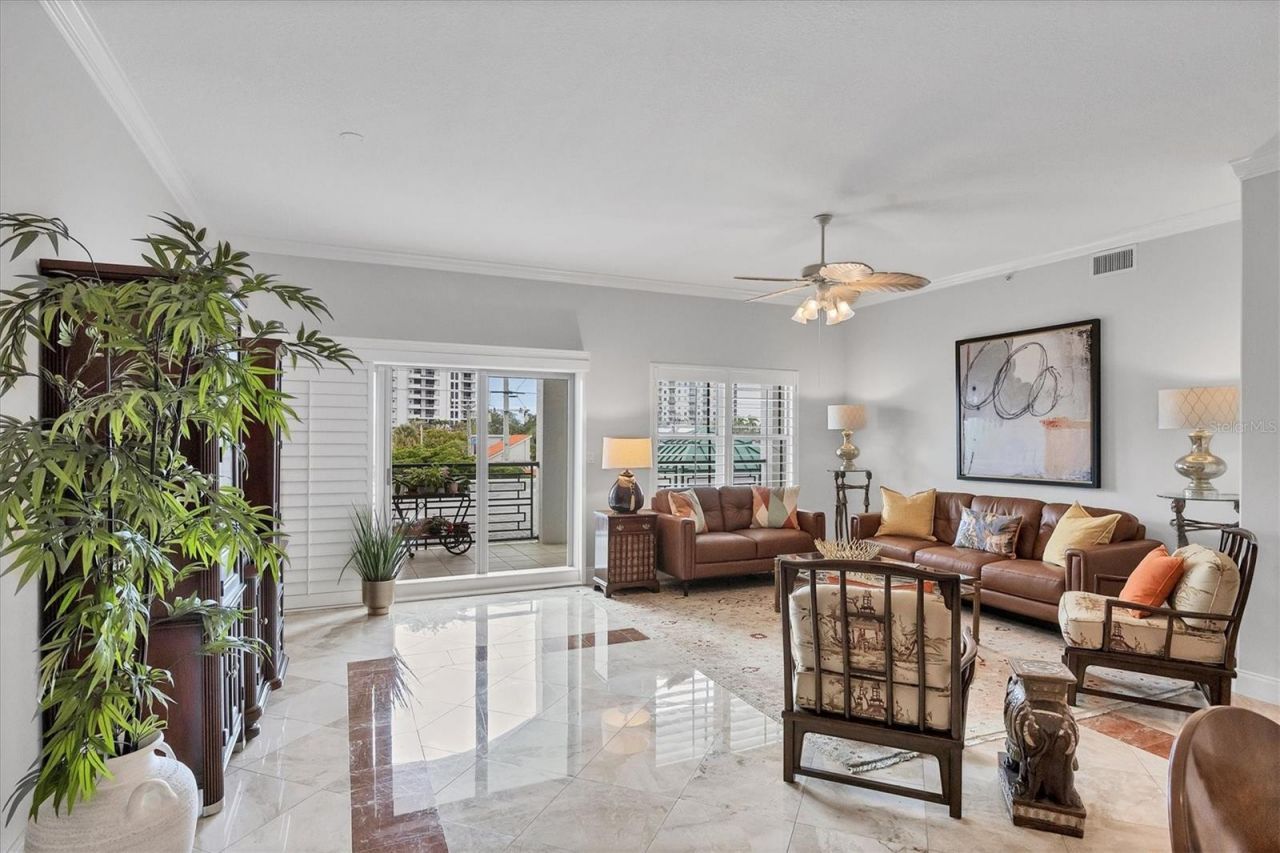 505 S Orange Avenue, Unit 301, Sarasota, FL 34236 Photo