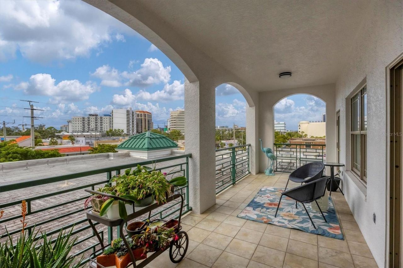 505 S Orange Avenue, Unit 301, Sarasota, FL 34236 Photo