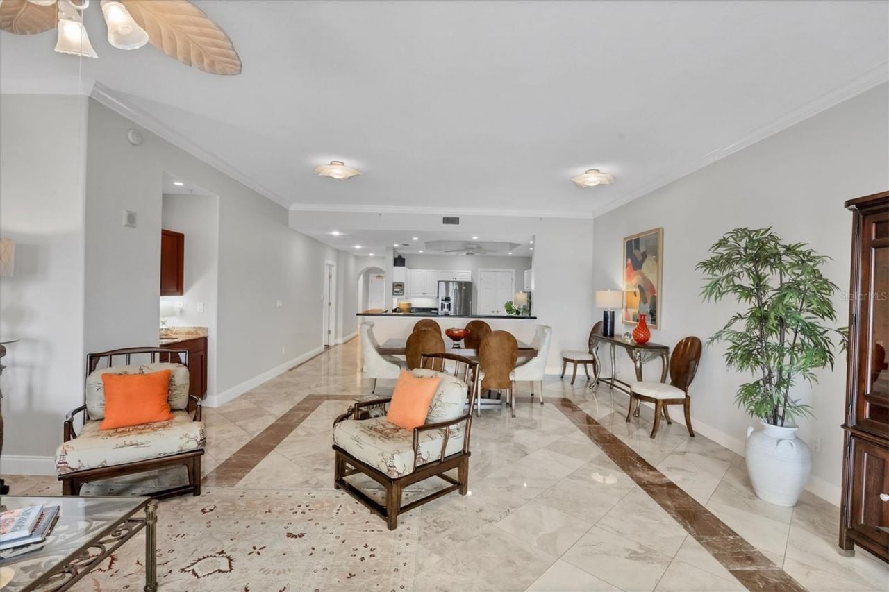 505 S Orange Avenue, Unit 301, Sarasota, FL 34236 Photo