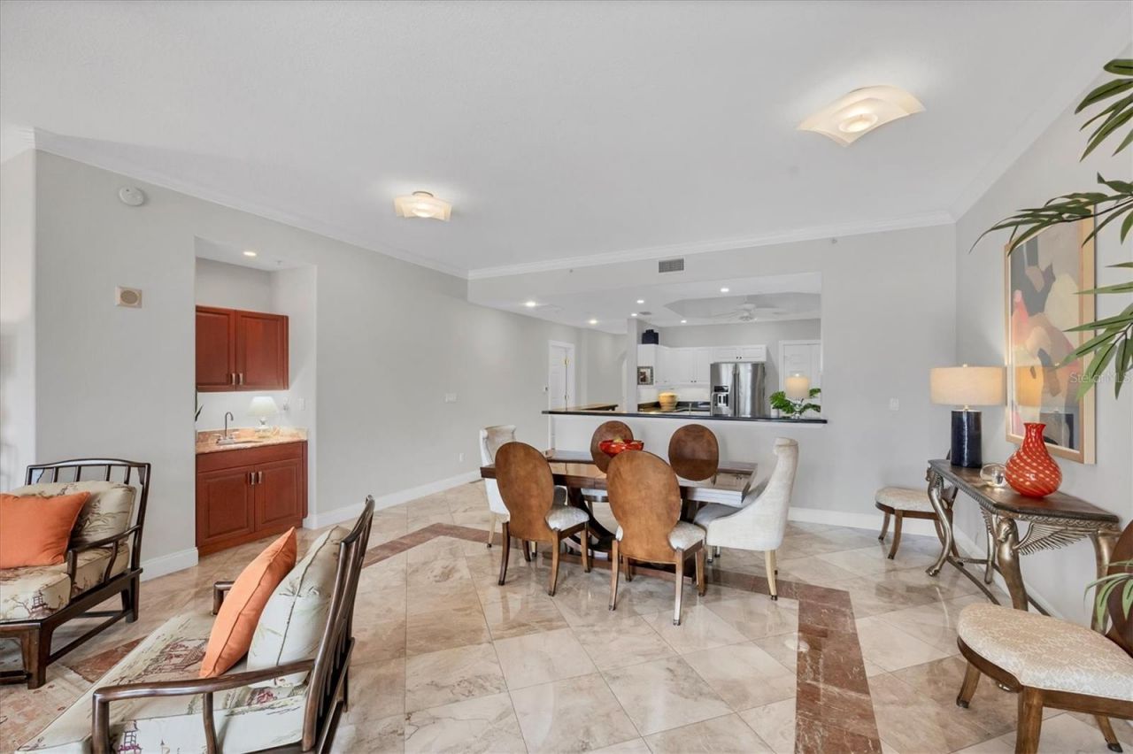 505 S Orange Avenue, Unit 301, Sarasota, FL 34236 Photo