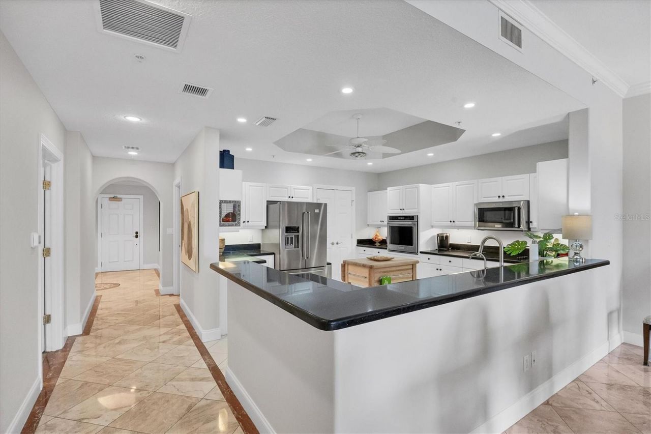 505 S Orange Avenue, Unit 301, Sarasota, FL 34236 Photo