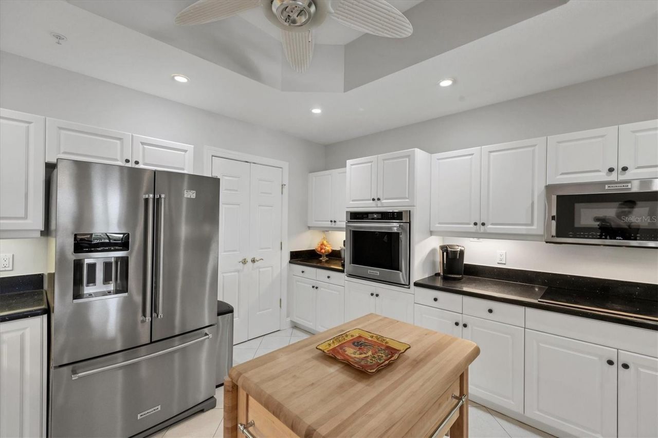 505 S Orange Avenue, Unit 301, Sarasota, FL 34236 Photo