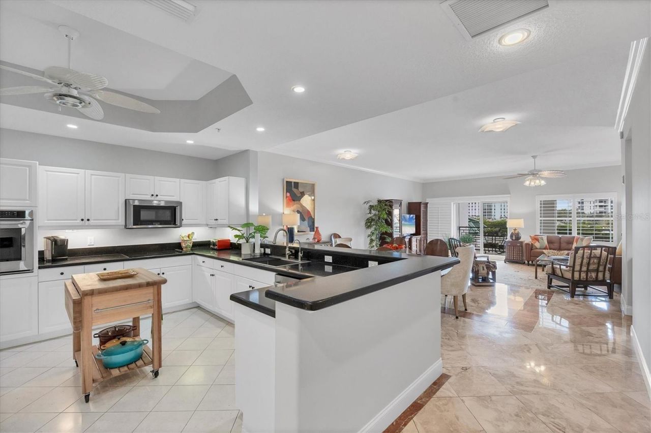 505 S Orange Avenue, Unit 301, Sarasota, FL 34236 Photo