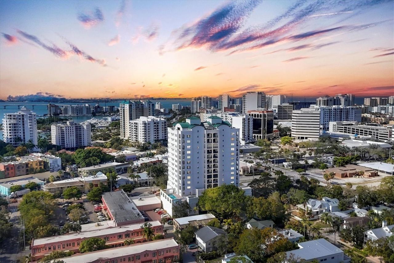 505 S Orange Avenue, Unit 301, Sarasota, FL 34236 Photo