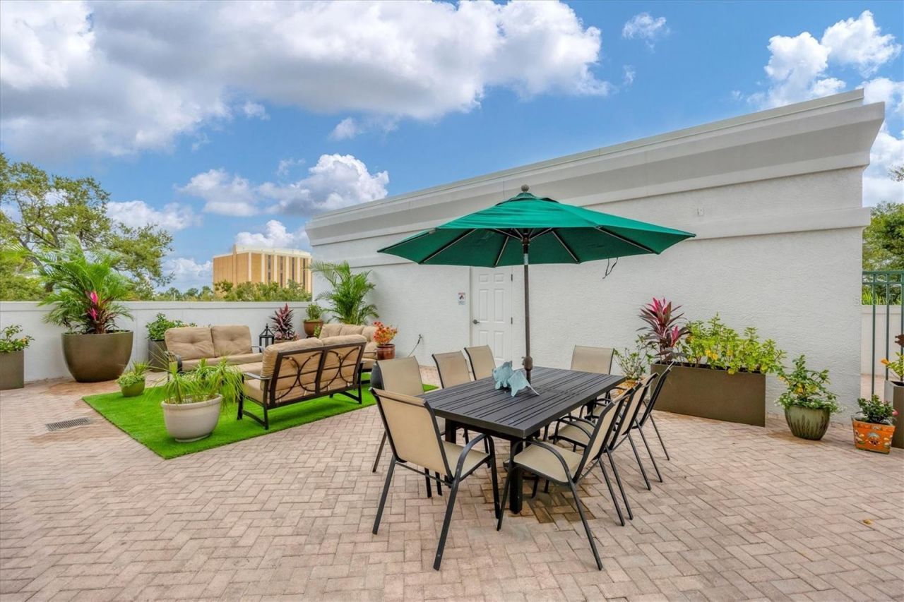 505 S Orange Avenue, Unit 301, Sarasota, FL 34236 Photo
