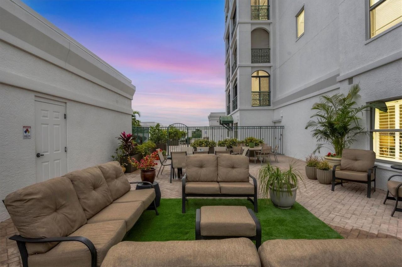 505 S Orange Avenue, Unit 301, Sarasota, FL 34236 Photo