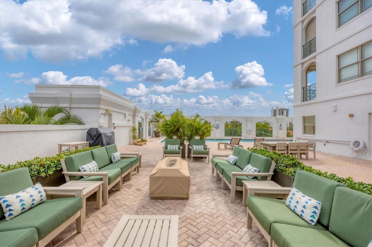 505 S Orange Avenue, Unit 301, Sarasota, FL 34236 Photo