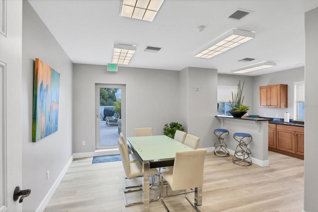 505 S Orange Avenue, Unit 301, Sarasota, FL 34236 Photo