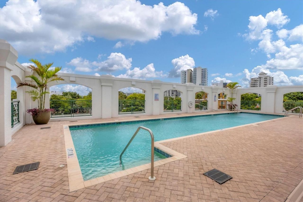 505 S Orange Avenue, Unit 301, Sarasota, FL 34236 Photo
