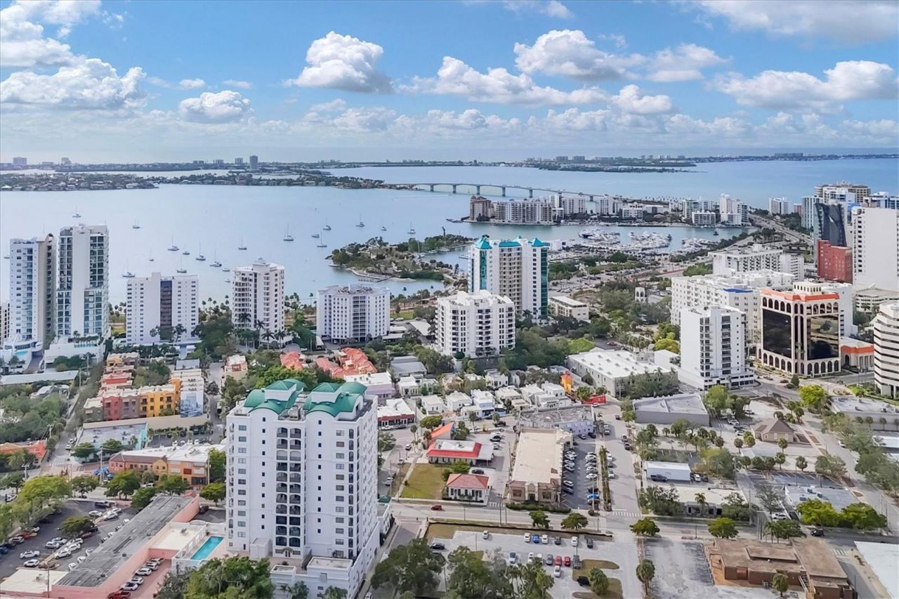 505 S Orange Avenue, Unit 301, Sarasota, FL 34236 Photo