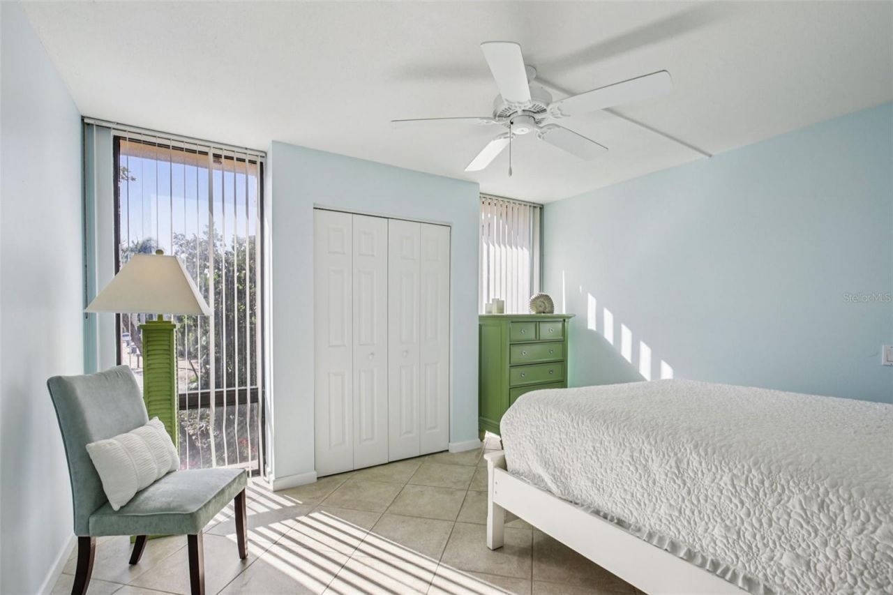 4900 Ocean Boulevard, Unit 201, Sarasota, FL 34242 Photo