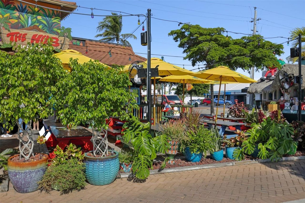 4900 Ocean Boulevard, Unit 201, Sarasota, FL 34242 Photo