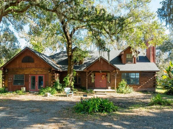 2641 MCINTOSH ROAD, DOVER, FL 33527