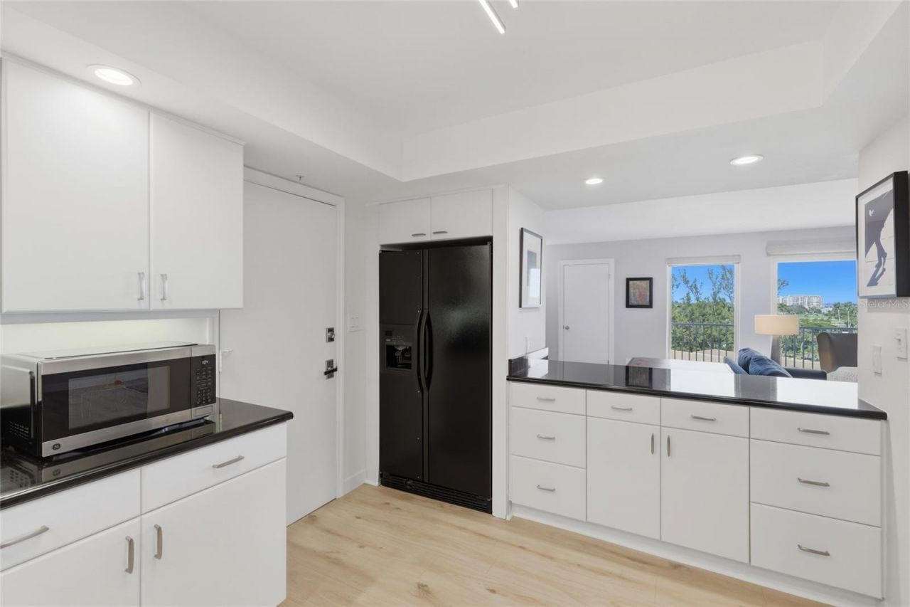 2295 Gulf Of Mexico Drive, Unit 64S, Longboat Key, FL 34228 Photo