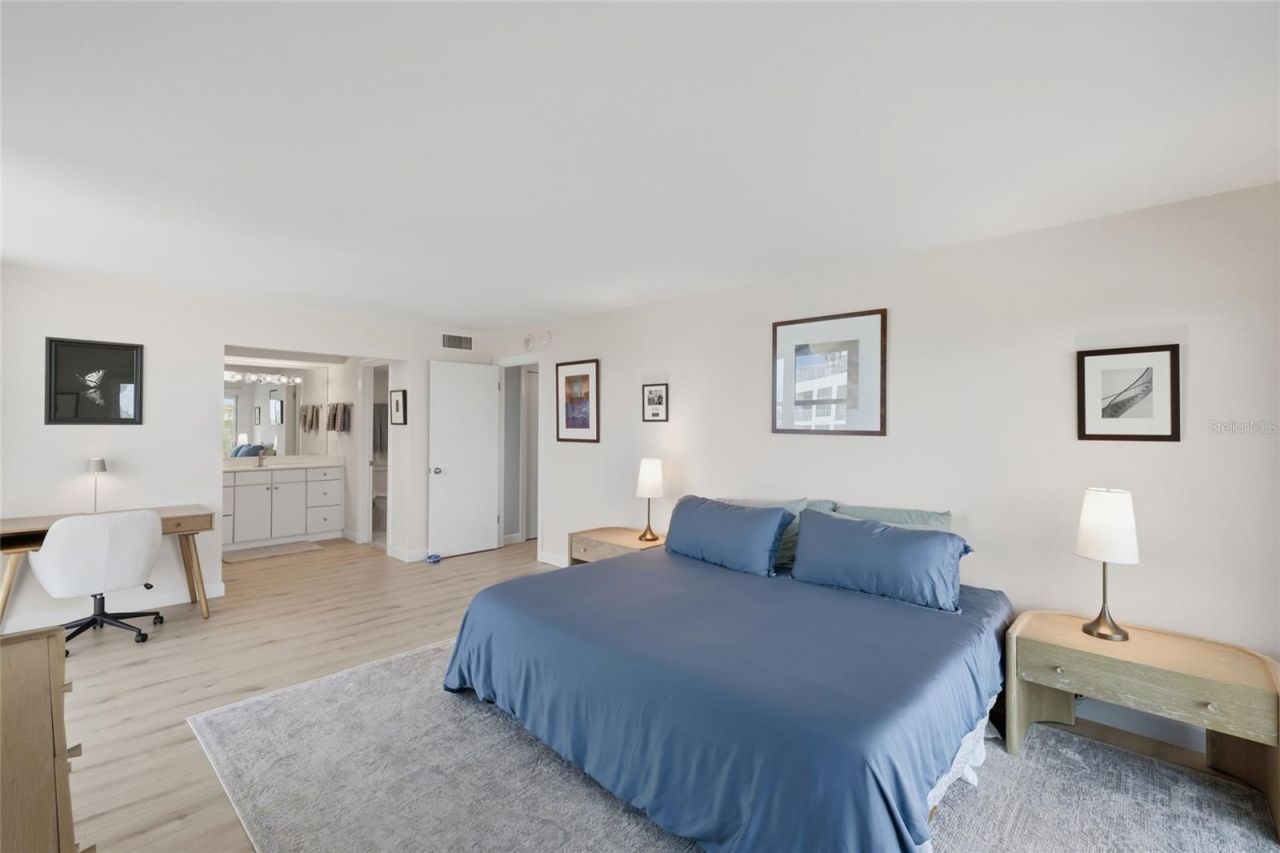 2295 Gulf Of Mexico Drive, Unit 64S, Longboat Key, FL 34228 Photo