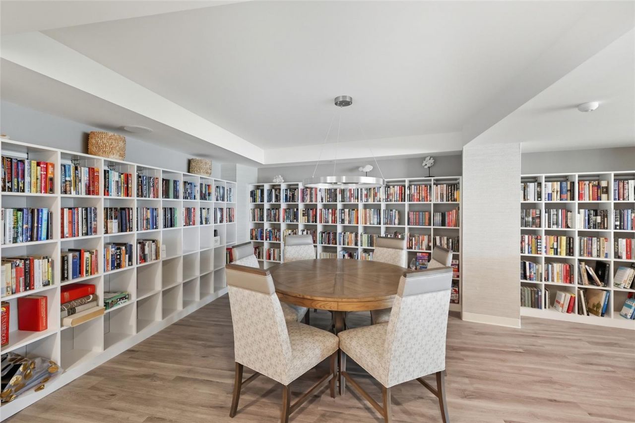 2295 Gulf Of Mexico Drive, Unit 64S, Longboat Key, FL 34228 Photo