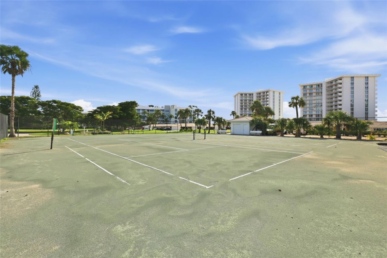 2295 Gulf Of Mexico Drive, Unit 64S, Longboat Key, FL 34228 Photo