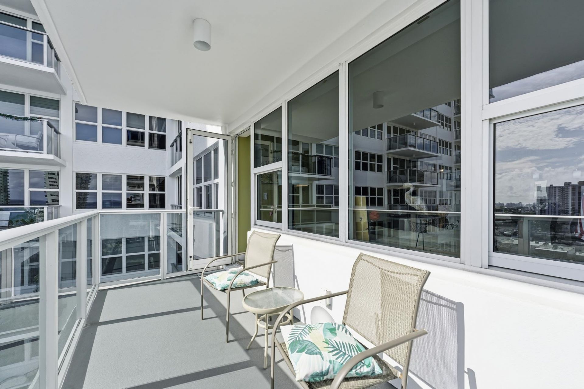 3333 NE 34th Street, Unit 1011, Fort Lauderdale, FL 33308 Photo