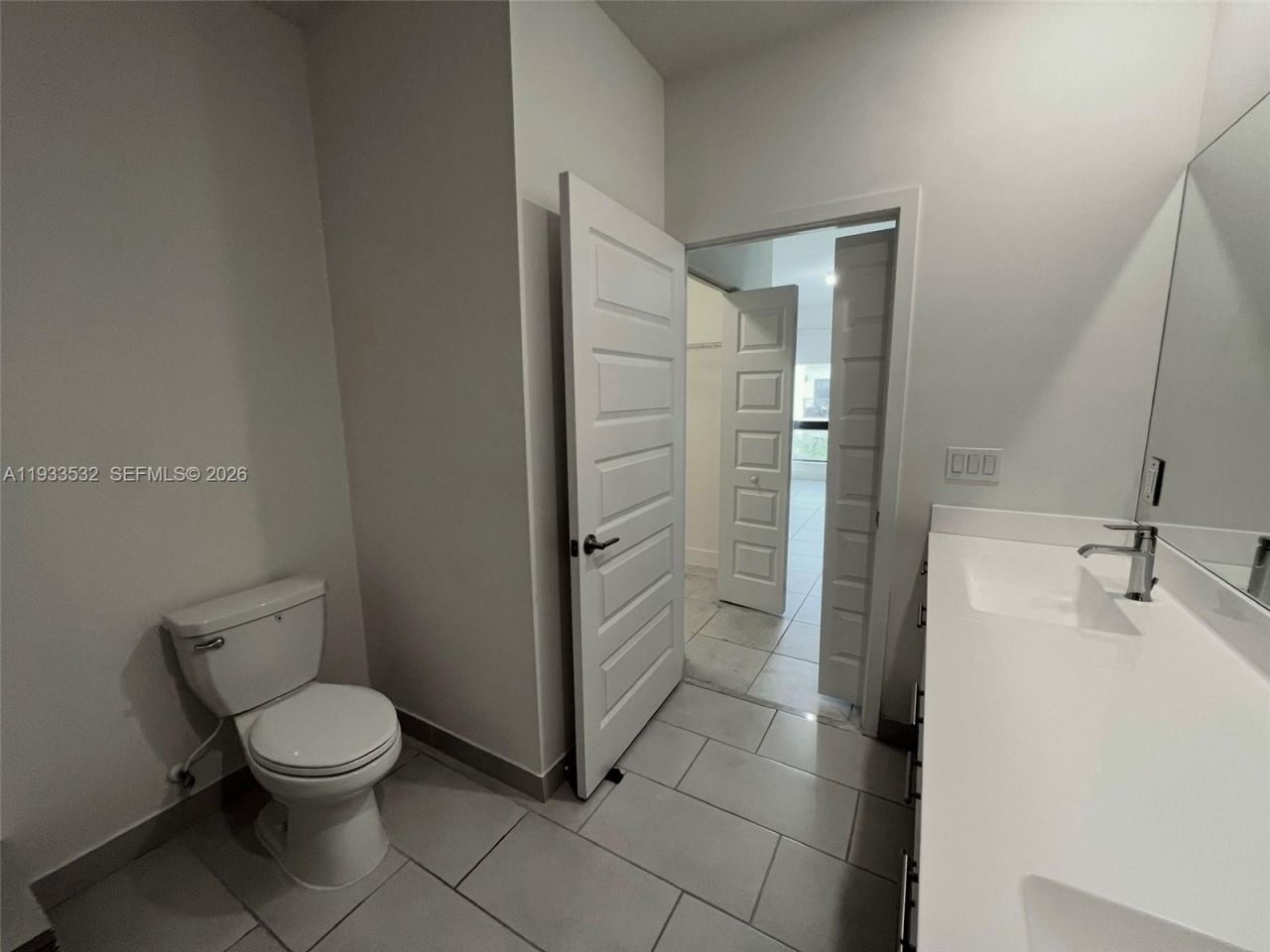 8301 NW 41st St, Unit B-405, Doral, FL 33166 Photo