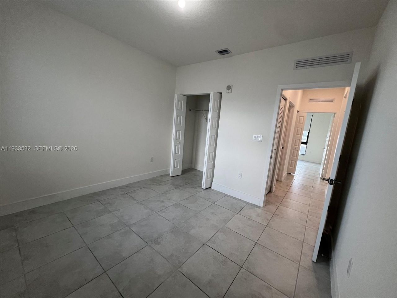 8301 NW 41st St, Unit B-405, Doral, FL 33166 Photo