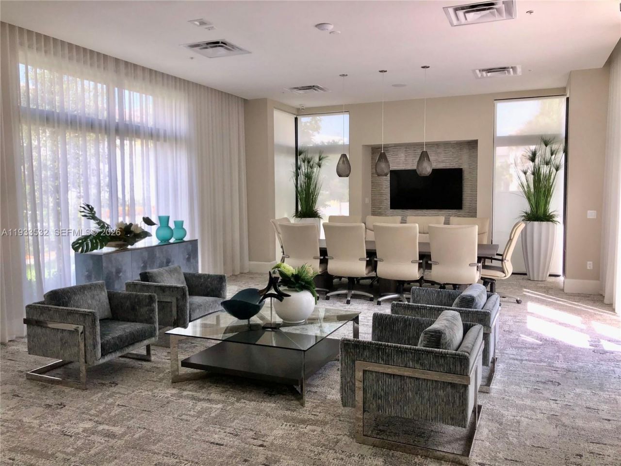 8301 NW 41st St, Unit B-405, Doral, FL 33166 Photo