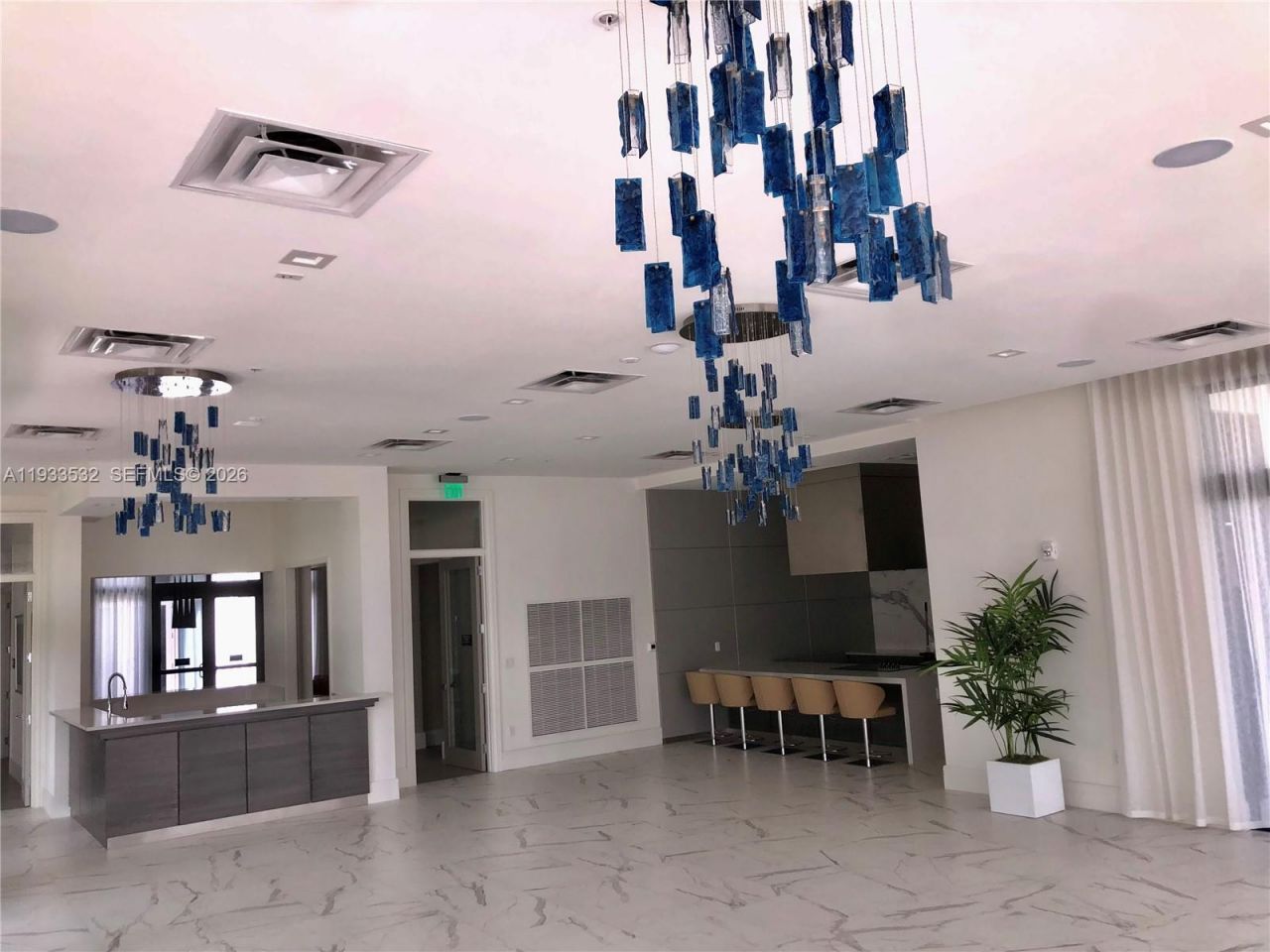 8301 NW 41st St, Unit B-405, Doral, FL 33166 Photo