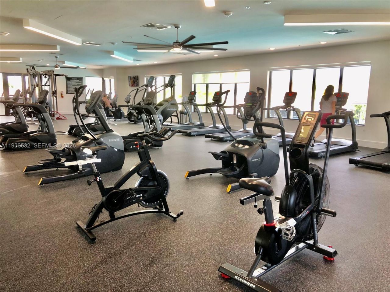 8301 NW 41st St, Unit B-405, Doral, FL 33166 Photo