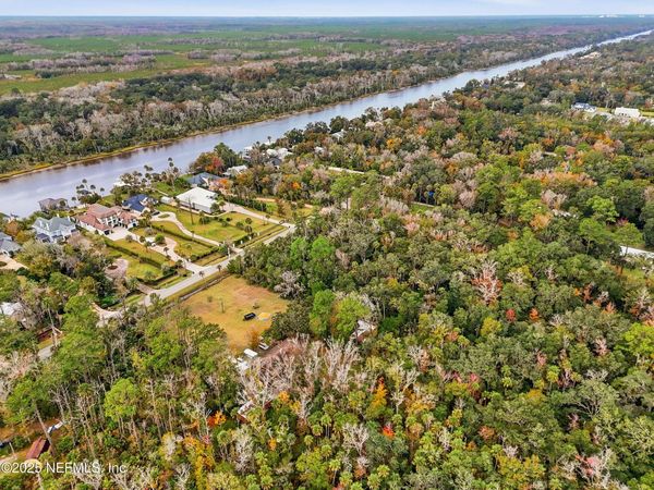 142 S ROSCOE Boulevard, Ponte Vedra Beach, FL 32082