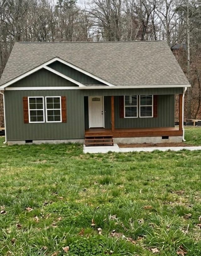 2172 S Riverbend Road, Dalton, GA 30721 Main Photo