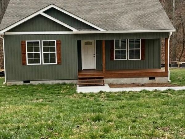 2172 S Riverbend Road, Dalton, GA 30721