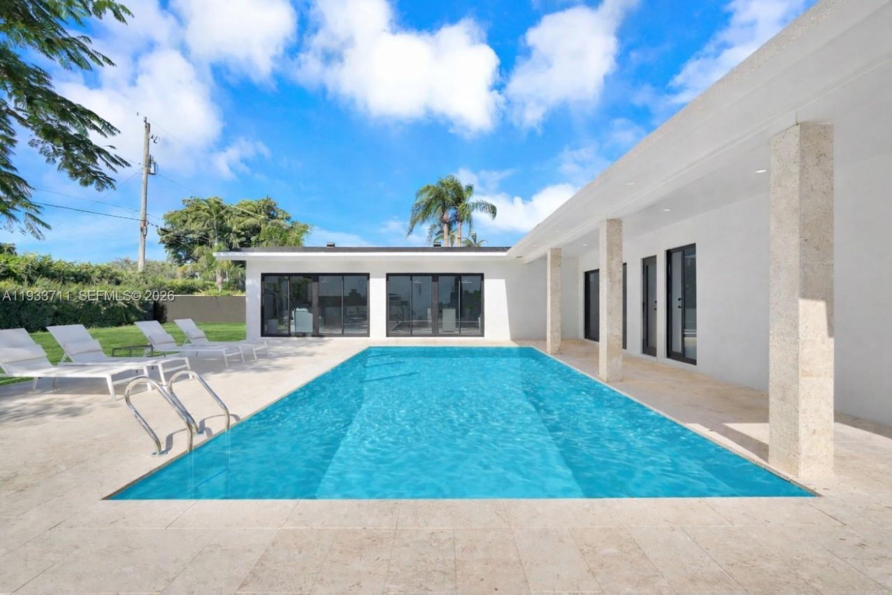 13800 SW 79th Ct, Palmetto Bay, FL 33158 Photo