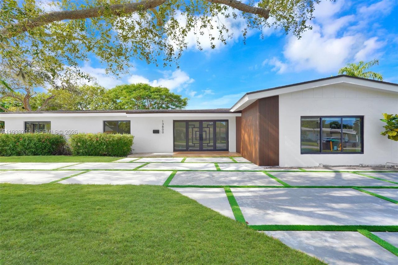 13800 SW 79th Ct, Palmetto Bay, FL 33158 Photo