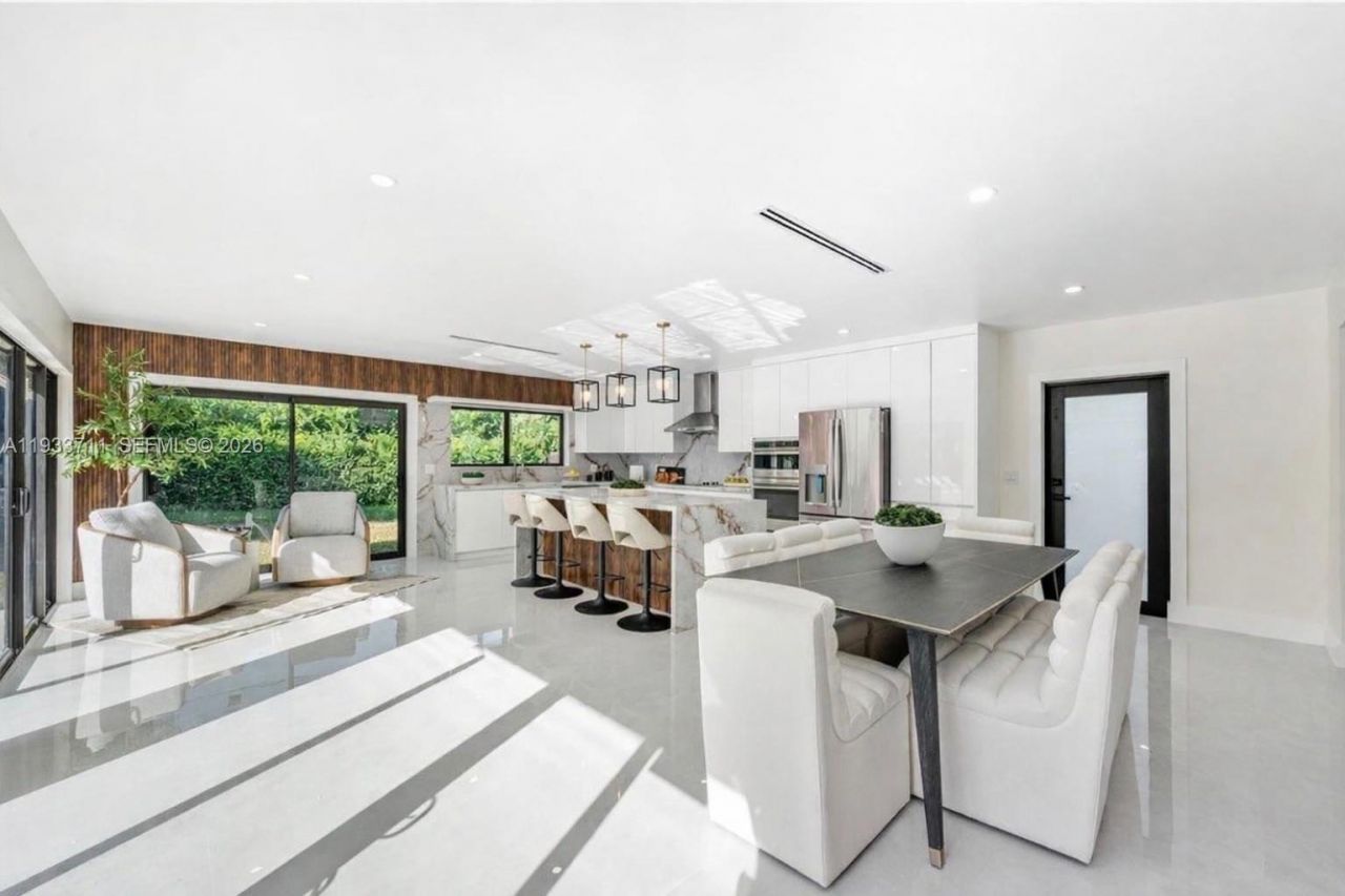 13800 SW 79th Ct, Palmetto Bay, FL 33158 Photo