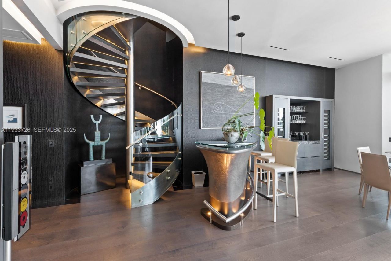 200 Biscayne Boulevard Way , Unit PH-5404, Miami, FL 33131 Photo