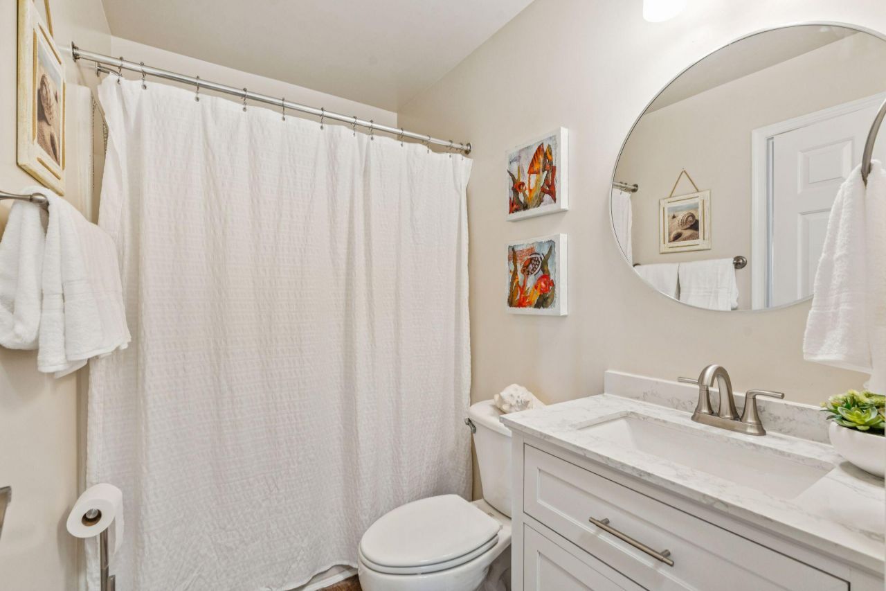 2262 Folly Road Photo 17