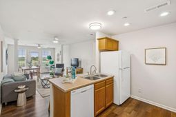 2262 Folly Road photo 4