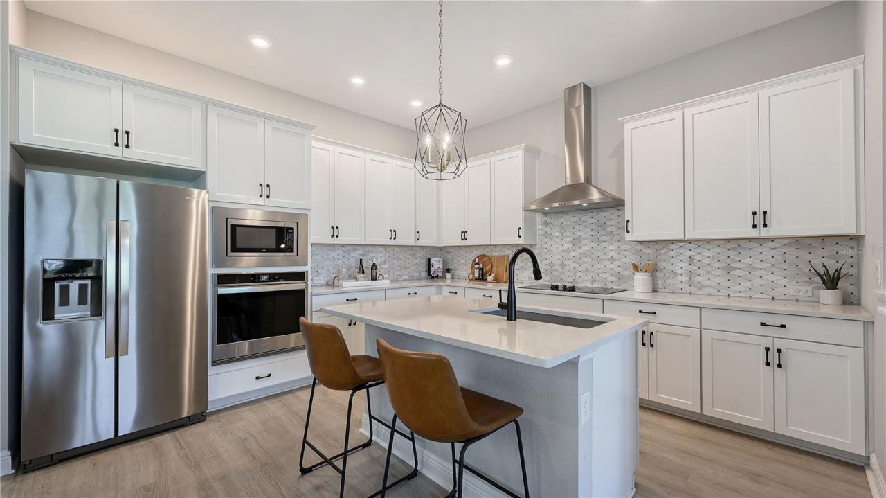 2604 Wirts Court, Sarasota, FL 34237 Photo