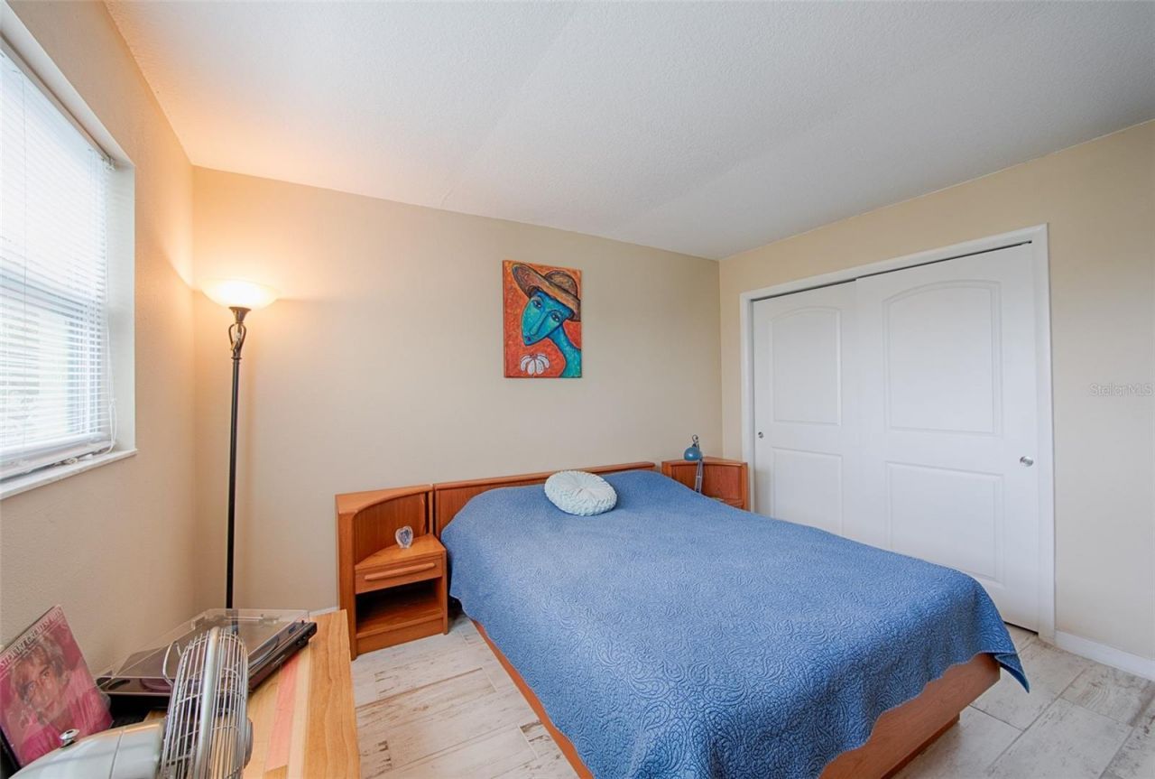 1860 Massachusetts Avenue Ne, Unit 224, Saint Petersburg, FL 33703 Photo